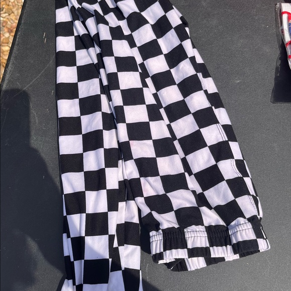Black and white checkered leggings - Picture 2 of 3